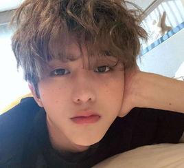 蔡徐坤的老粉爆料视频,那些年我们一起追的偶像幕后故事  第1张